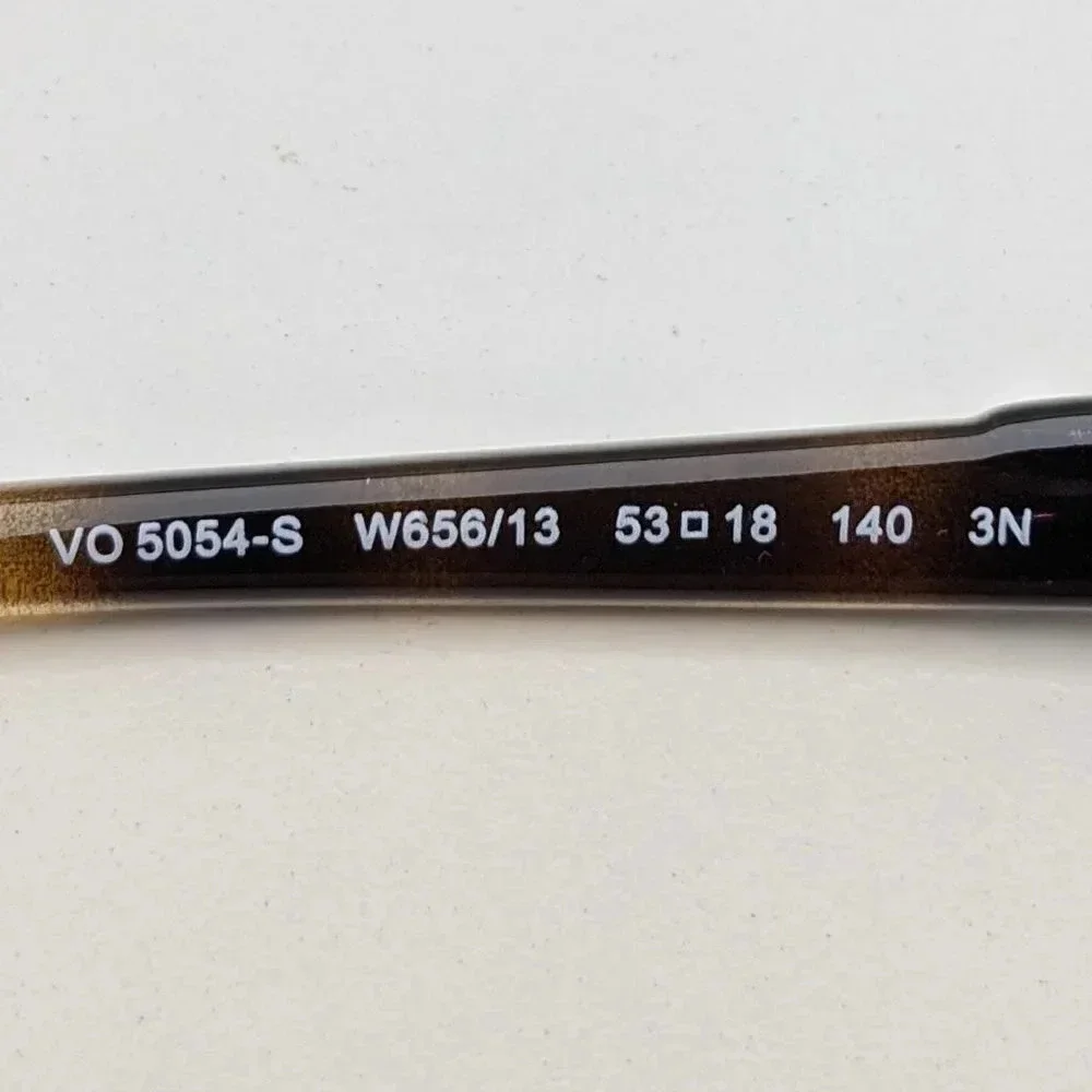 🕶️Vogue VO5054-S W656/13 Sunglasses 53/18 140 /KAA442🕶️​